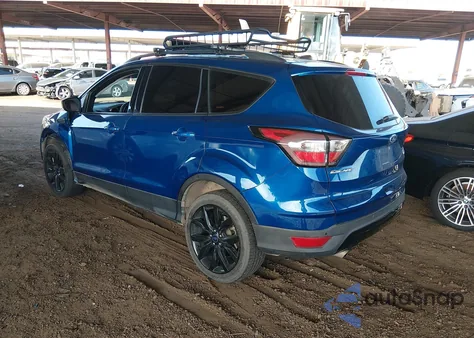 2017 Ford Escape Titanium из США, поврежденный, VIN 1FMCU9J9XHUC10947